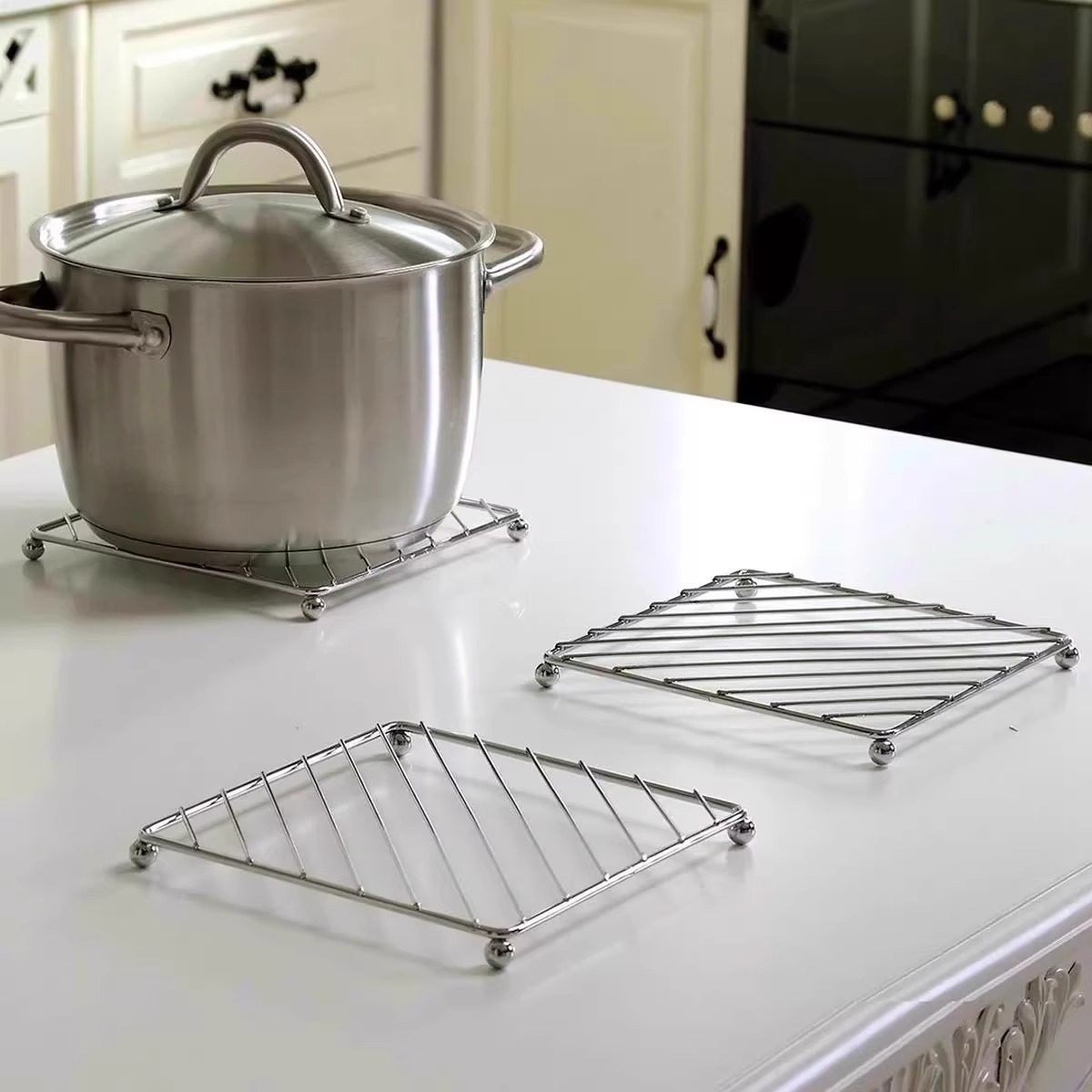 Metal Heat Insulation Trivet S - Kitchen Baking Pan Organizer recension och pris